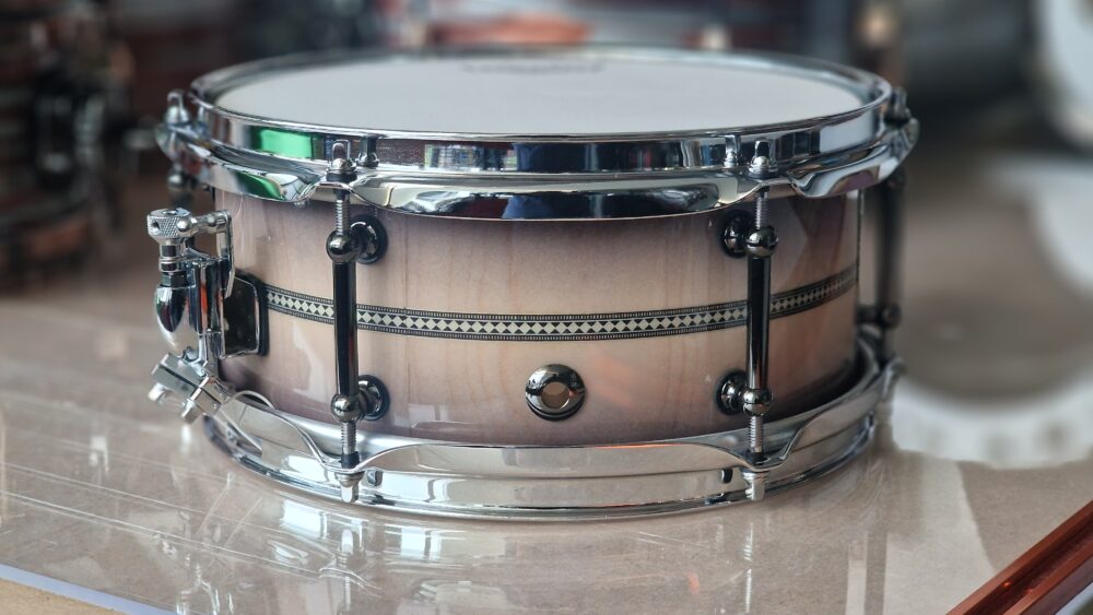 10x6" Black Fade to Natural Beech Maple Snare ( Ex-Demo ) - Image 2