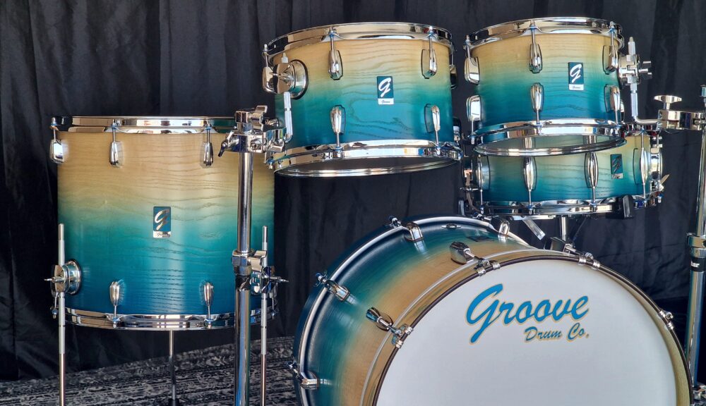Caribe Blue Fade to Natural Ash over Walnut Drums - Image 5