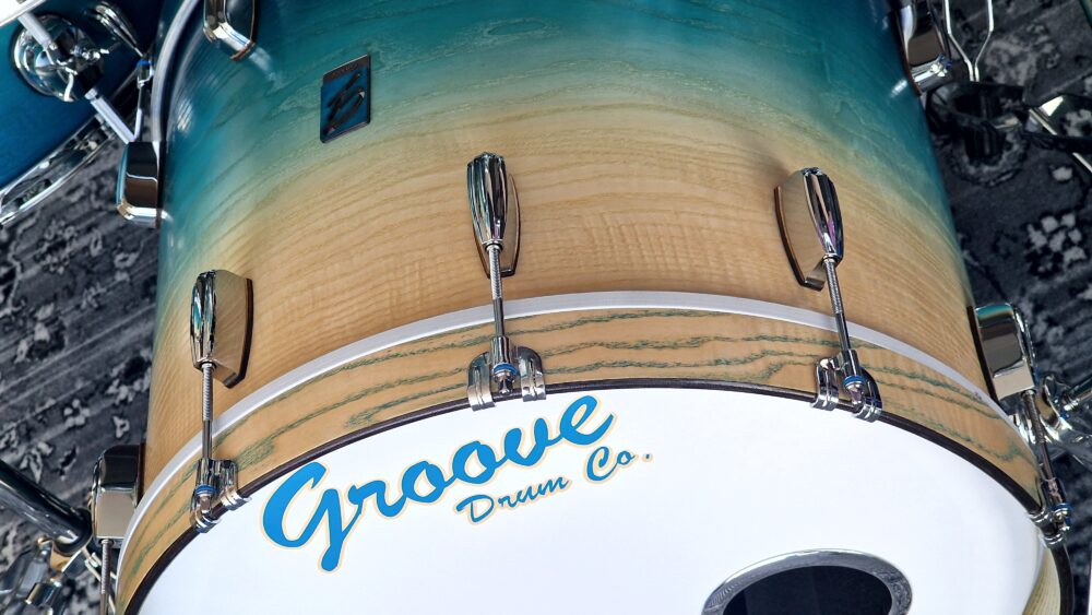 Caribe Blue Fade to Natural Ash over Walnut Drums - Image 6