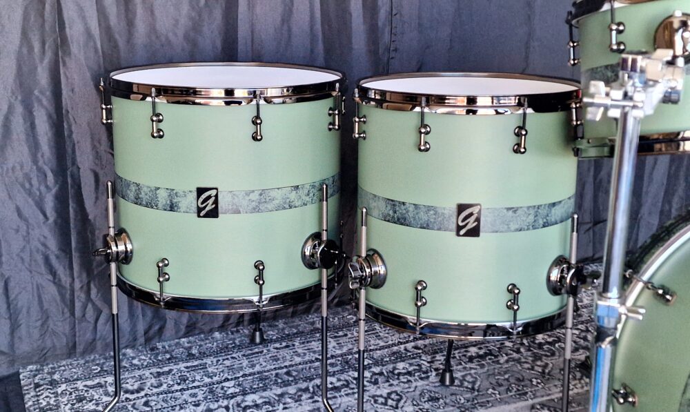 Ultra Matte Dark Green over Cherry Shells - Image 4
