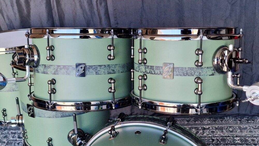 Ultra Matte Dark Green over Cherry Shells - Image 5