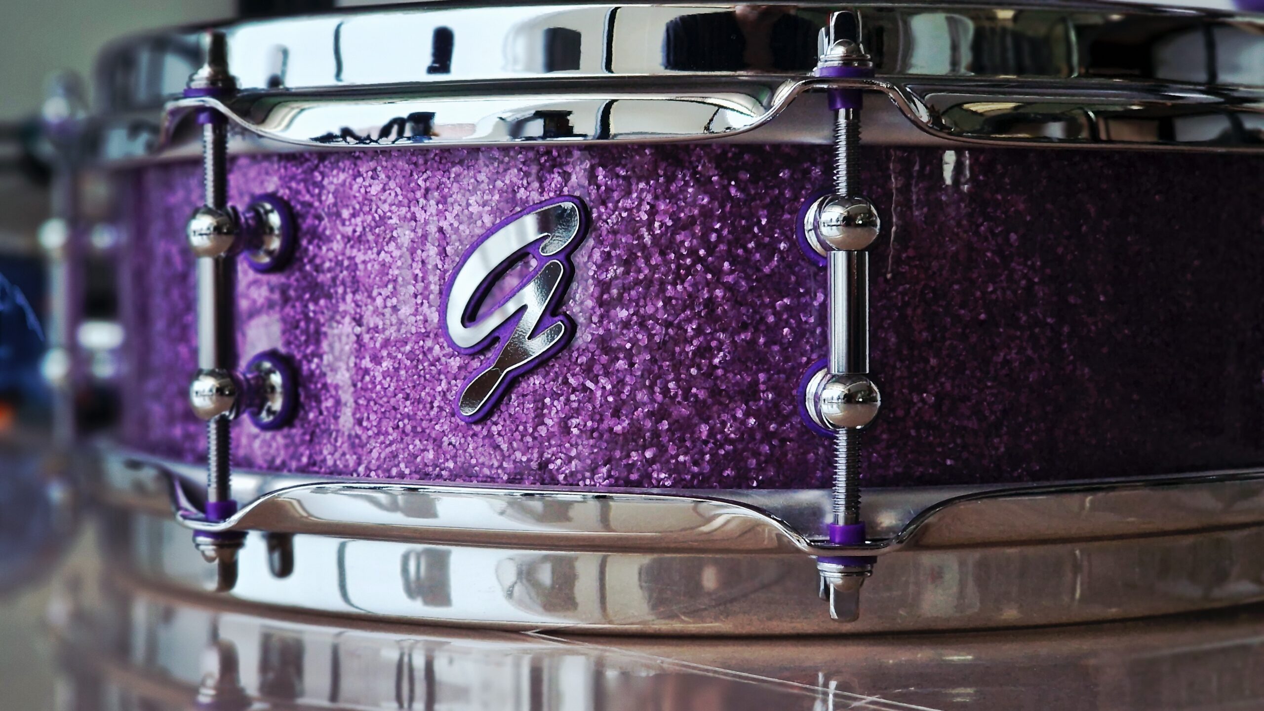 12x4" Purple Sparkle over Mahogany Snare - Image 2
