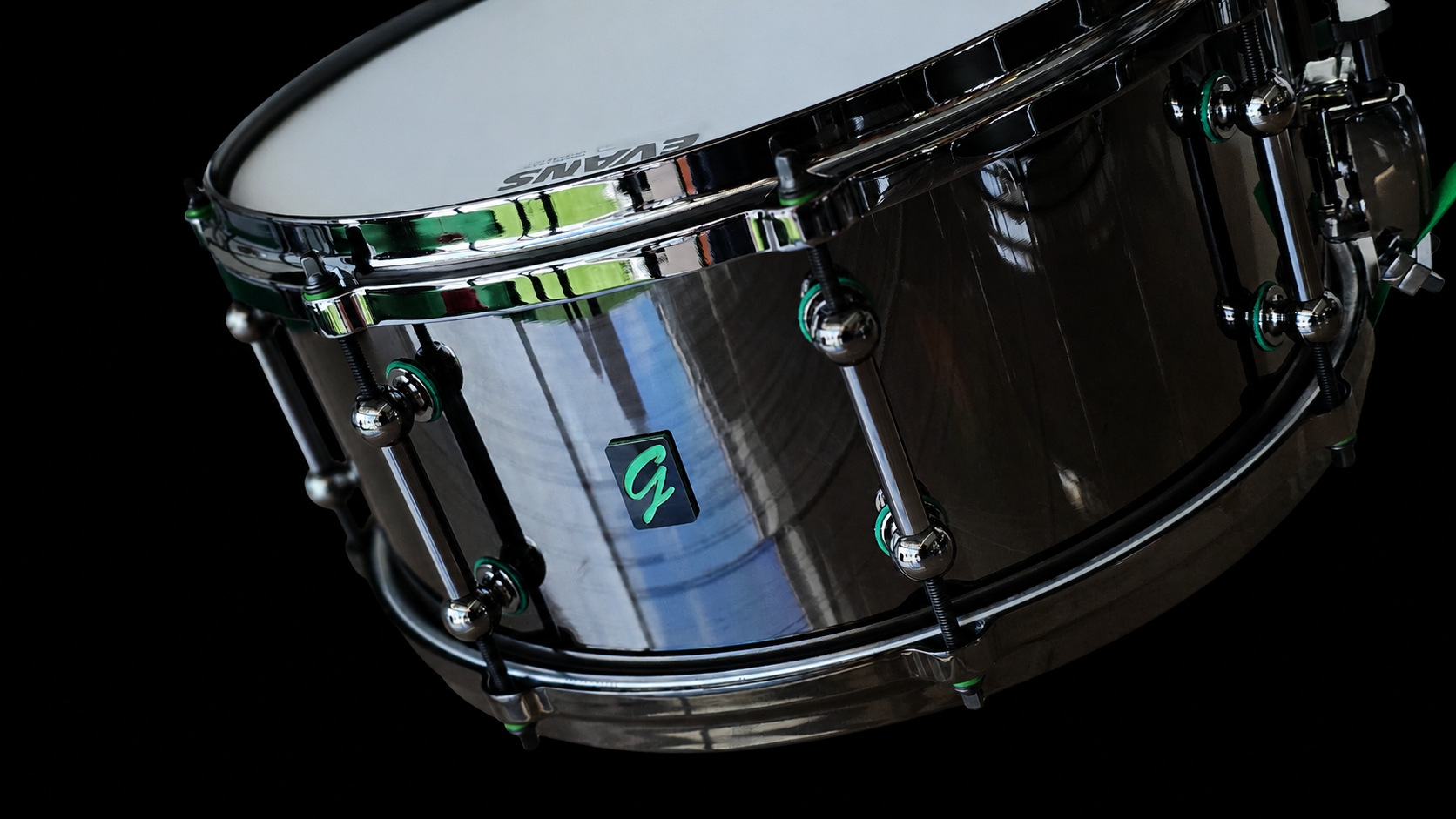 14x6.5" Black Nickel over Brass Green Gaskets Snare - Image 3